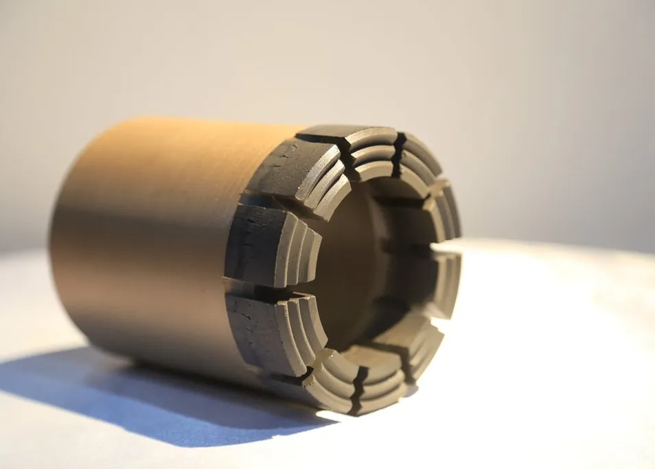 PDC Rotary Bit La solution id&eacute;ale pour un forage rapide et pr&eacute;cis Message d'erreur interdit 1