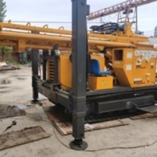 Installation de perceuse montée sur des rails entièrement hydraulique, profondeur du matériel de forage 350m de forage