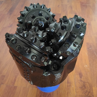 Peu de roche tricône du code 537 d'Iadc pour le doux de forage et les hards rock