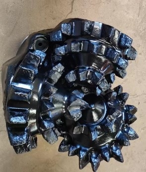 14 3/4&quot; peu de roche tricône de dent d'acier d'Iadc117g pour le forage de pétrole et le forage géologique