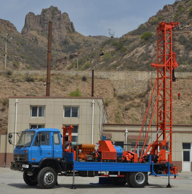 Portable de machine de 300m monté par camion d'installation de perceuse de puits d'eau de trou d'alésage de Dth