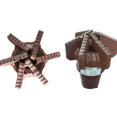 Formation douce Policristalline Diamant Forage Bits 225 mm Diamètre 6 ailes