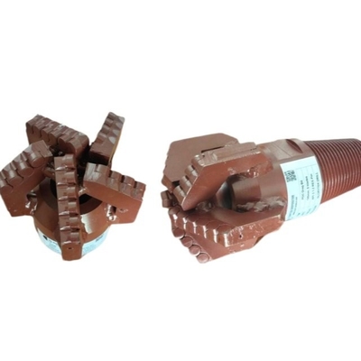 Taille personnalisée Pdc Drag Bit 3/4/5/6 Aile pour le forage de roche