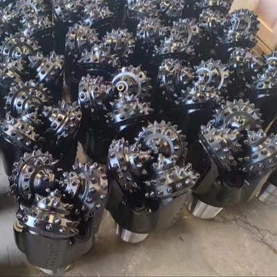 200 mm IADC545 Tricone Bit Mining Mine de charbon Forage HDD sans fossé