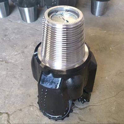 Forage de puits miniers Tricone Rock Bit 200 mm Iadc 545 Hautes performances