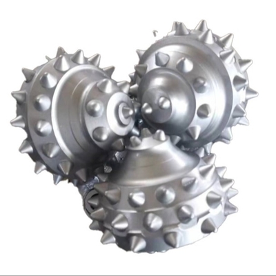 200 mm Tricone Rock Bit Huile gaz géothermique Minage de l'eau IADC 545 Compatible avec les normes API