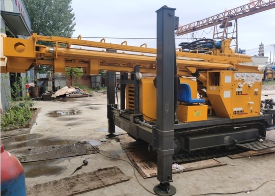 330m Crawler Pneumatique rotatif de puits d'eau Forage de la plateforme de forage de puits d'eau compresseur d'air
