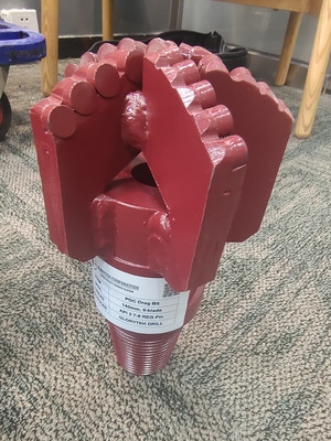 Variété 159 mm Pdc Drag Bit 4 lames