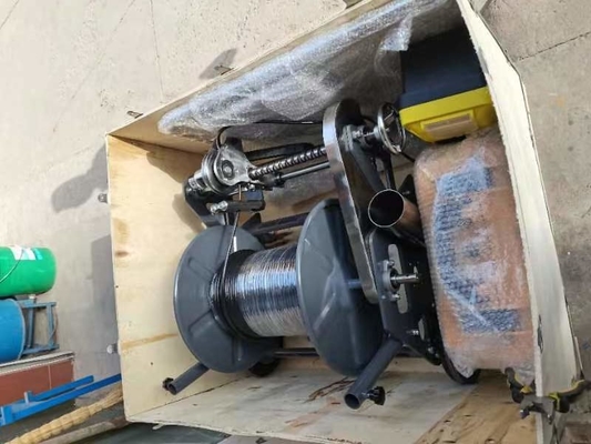 Caméra de forage avec longueur de câble de 200m et contrôle à écran tactile pour l'industrie de la construction