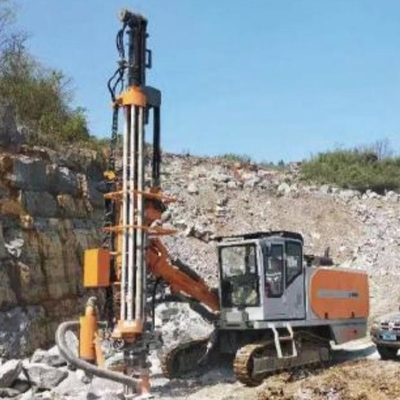 Machines de forage de surface DTH à marteau à air intégré avec compresseur d'air intégré
