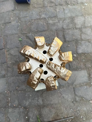 Perçage PDC personnalisable à 8 lames pour le forage de puits géothermiques de toutes tailles