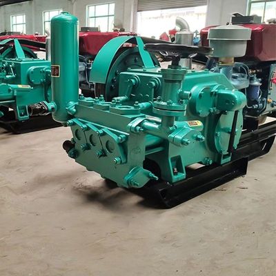 Fonctionnement en douceur Pompe à boue de forage à cylindre de 70 mm avec une puissance d'entrée de 16,2 kW et un débit de 160/107/67/44 L/min